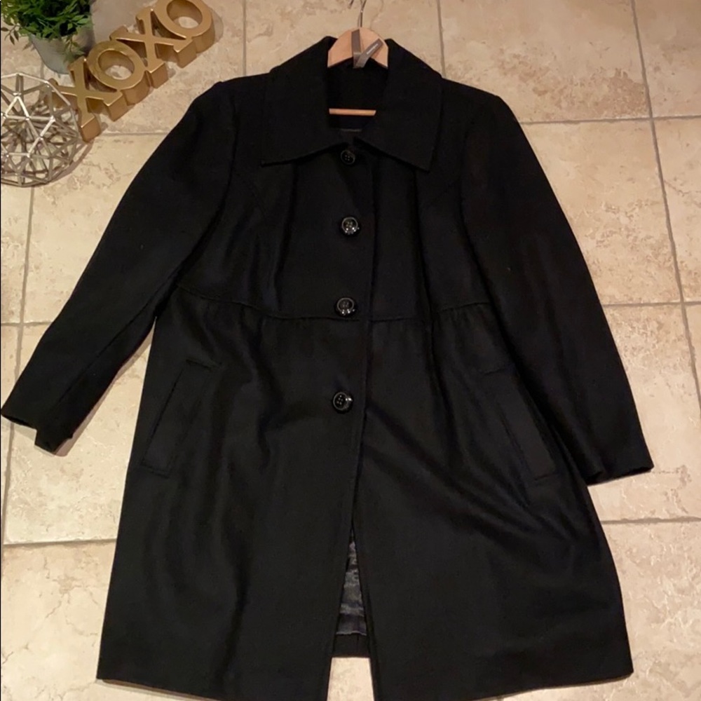 Pennington’s Women’s Coat